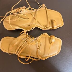 Banana Republic Tan Lace-Up Sandals SIZE 5M